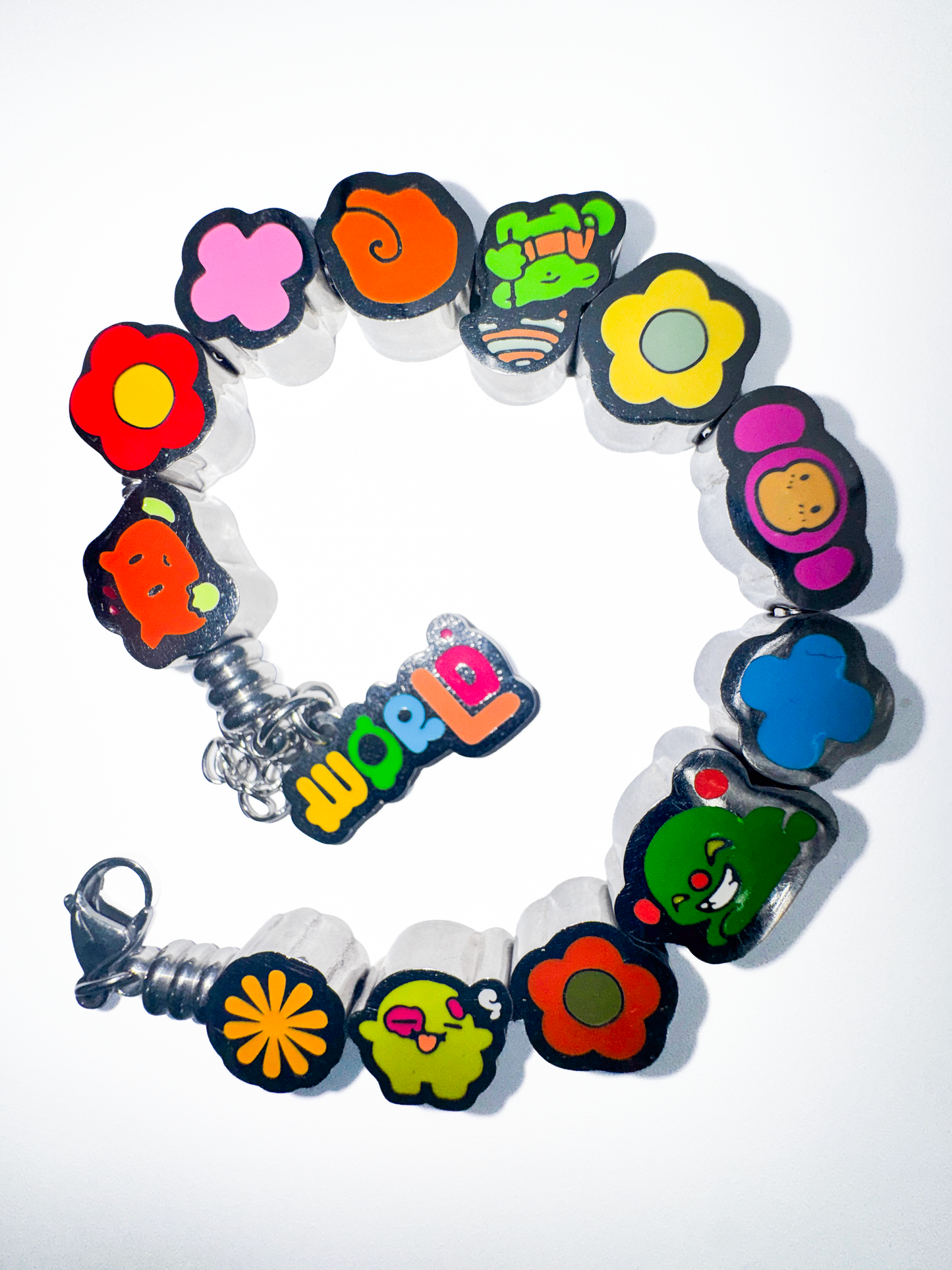 WoRLD BRACELET